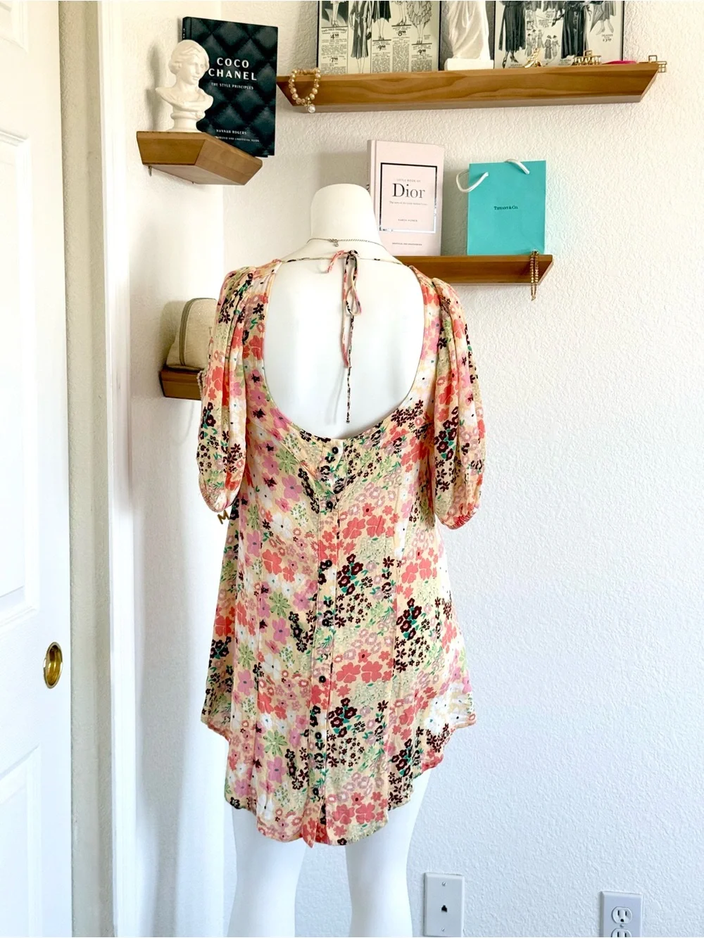 Free People beautiful button